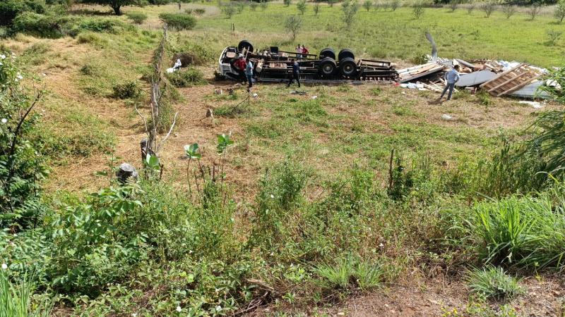 Acidente de trânsito deixa vítima fatal na BR-030 entre Ibitira e Caetité